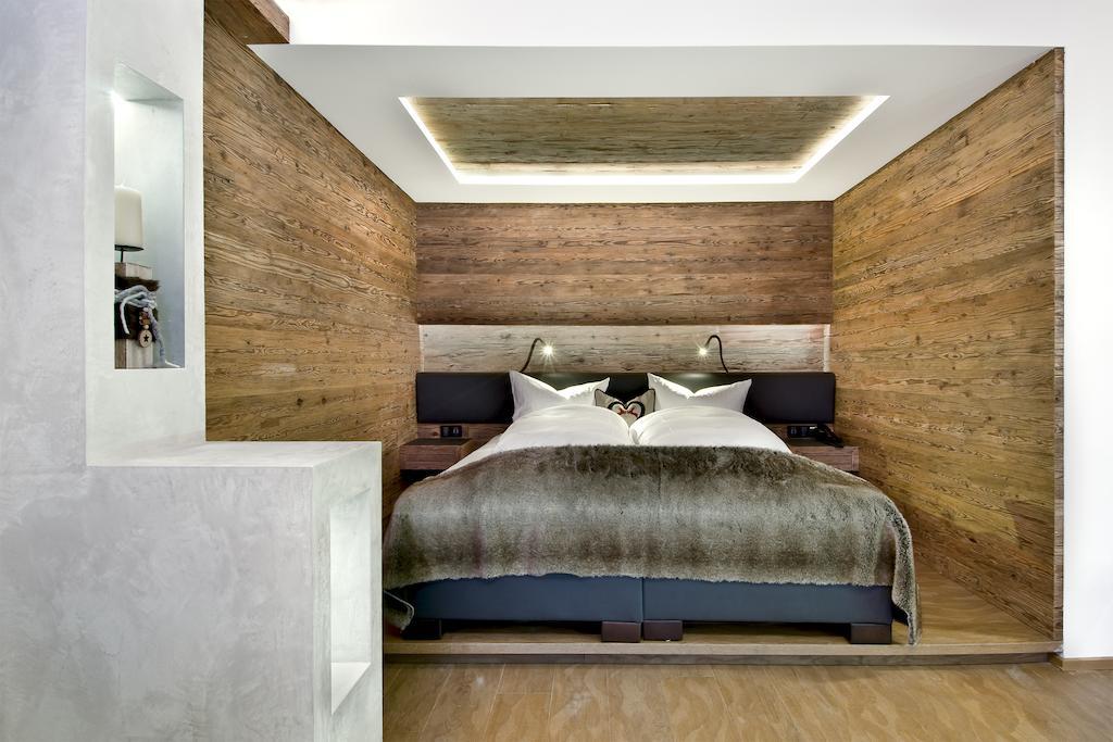 Pete Alpine Boutique Hotel - Klein Und Fein - Private Spa Suiten Und Zimmer Санкт-Антон-ам-Арльберг Номер фото